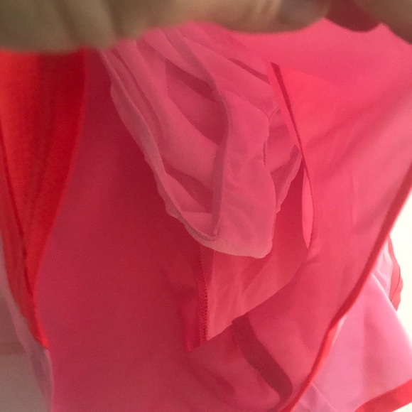 Under Armour Running/Athleisure Shorts, NWT! - Picture 4 of 9